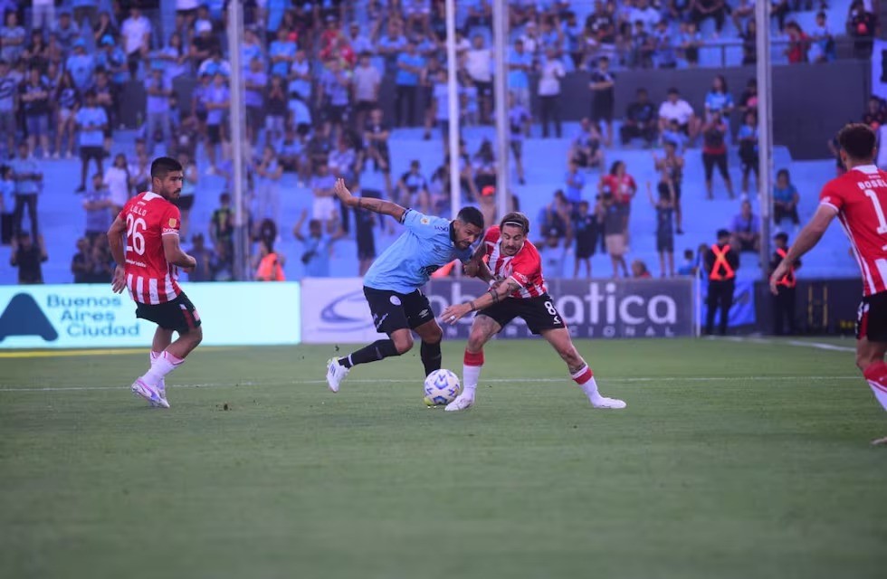 Con un golazo de Reyna sobre el final, Belgrano empató 2 a 2 frente a Estudiantes en Alberdi | Deportes