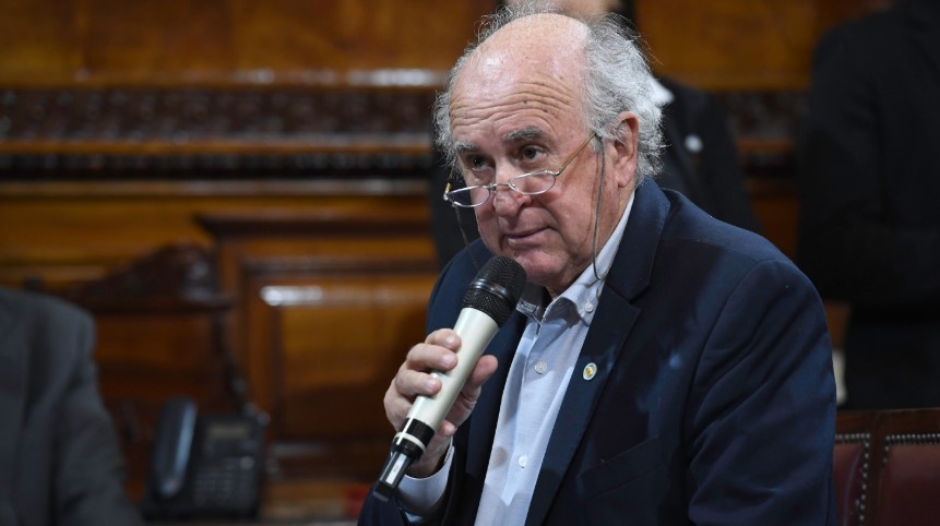 Senado: el oficialismo incorporó la suspensión de Parrilli a la sesión por el caso Kueider | Política y economía