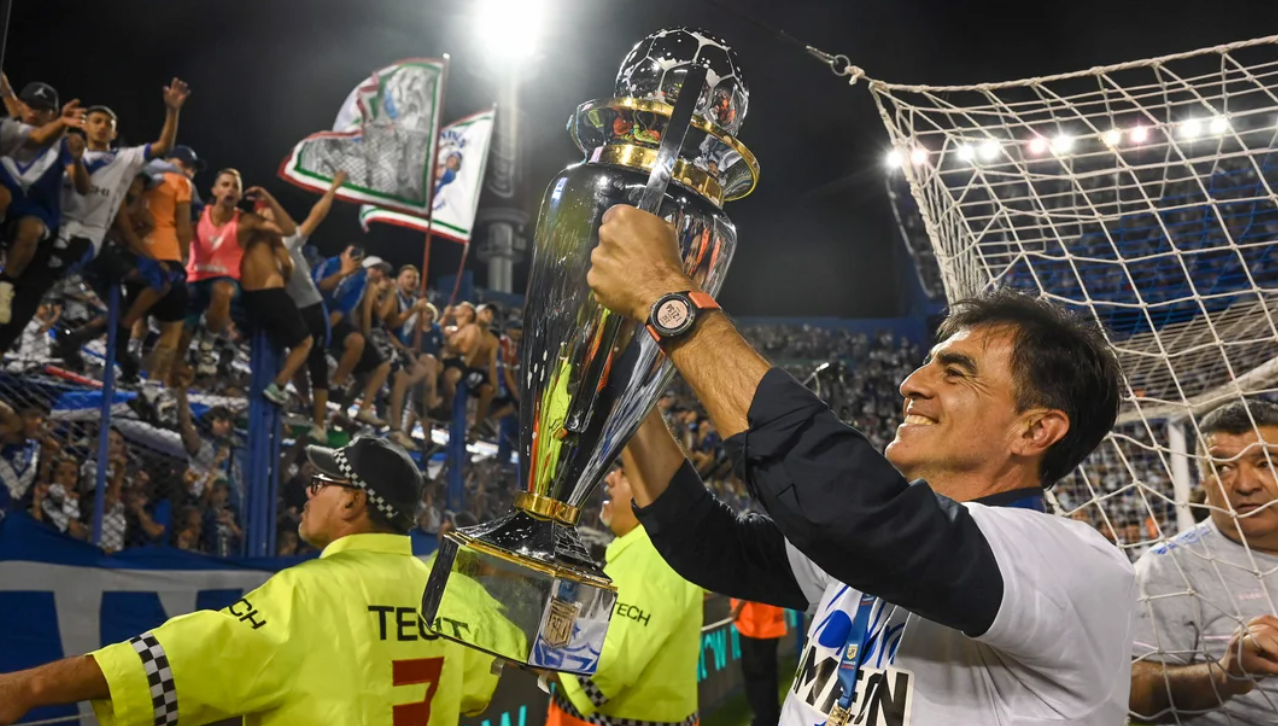 Quinteros en los festejos de Vélez: “Tenemos una medalla, ahora vamos por la otra” | Deportes