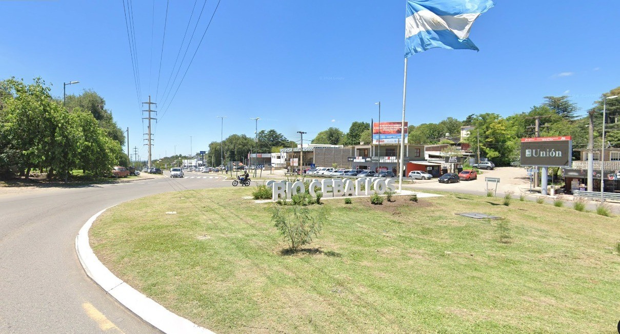 Río Ceballos: un motociclista murió tras impactar contra el guardarraíl de la Ruta E53 | Córdoba