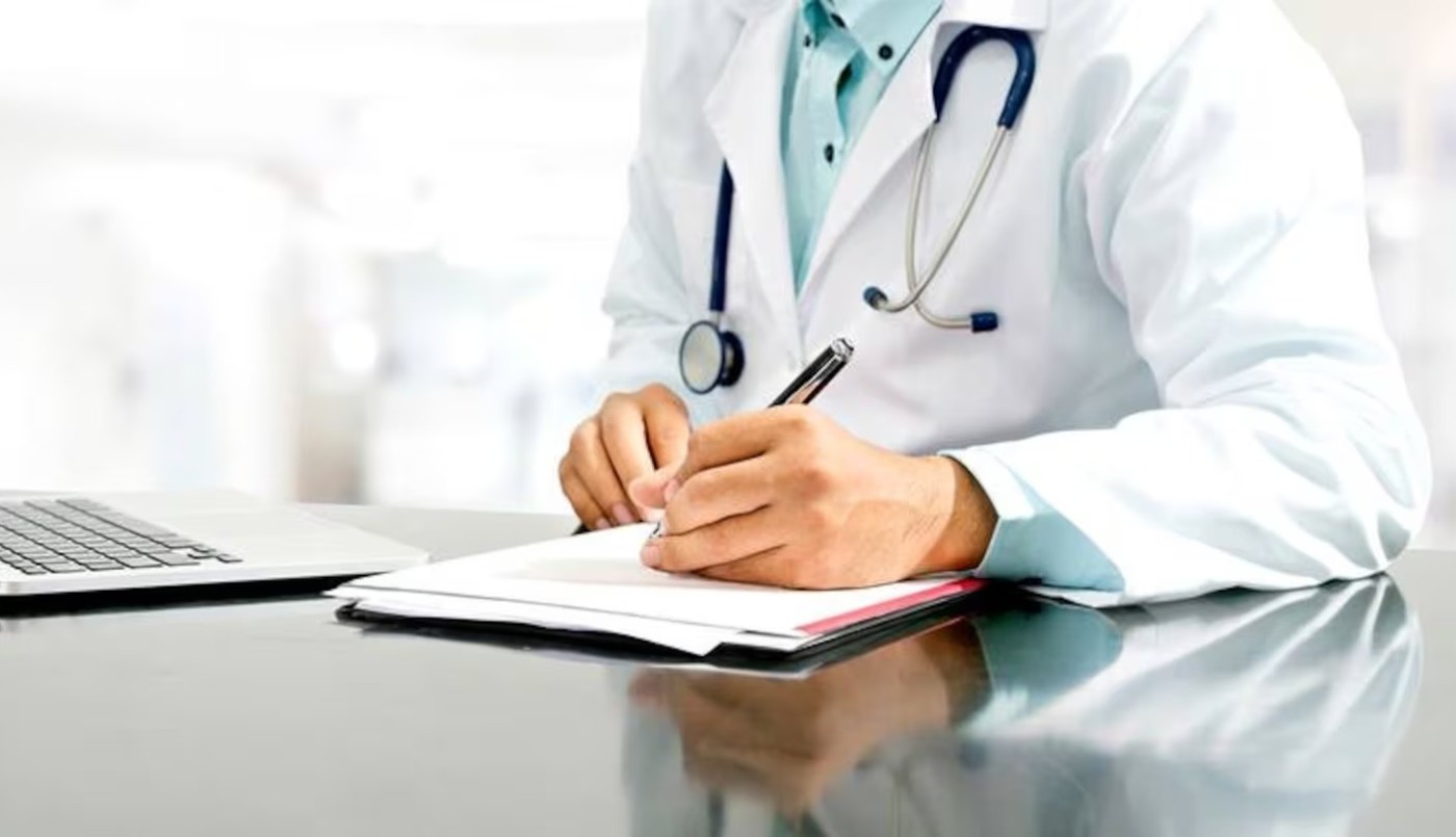 Médicos y abogados detenidos por estafa a una ART en Córdoba | Córdoba