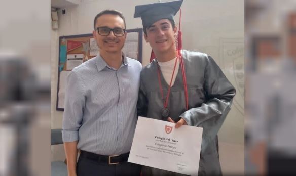 Colapinto aprovechó sus vacaciones en Argentina para terminar el colegio secundario | Deportes