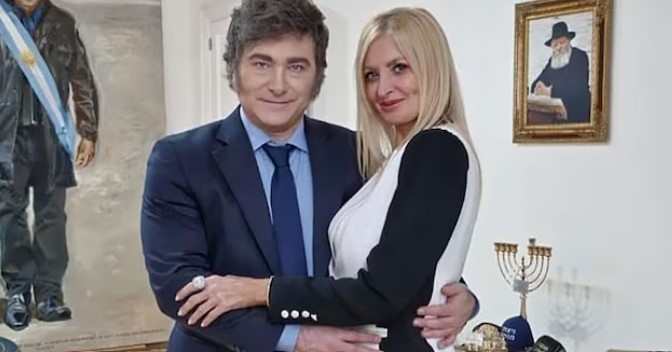 Yuyito González compartió una romántica foto junto a Javier Milei: "Nuestra primera Navidad" | Espectáculos