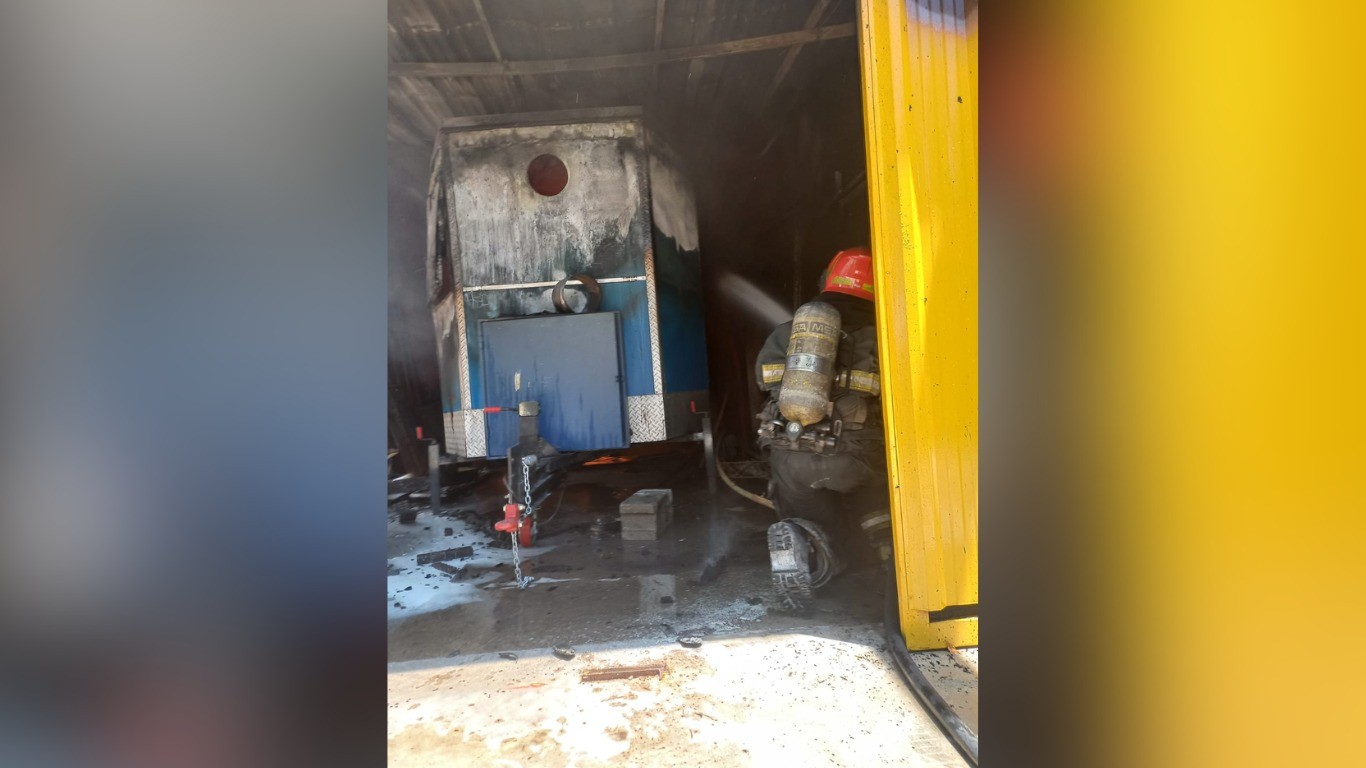 Video: un depósito de electrónica se incendió en barrio Mafekin | Córdoba