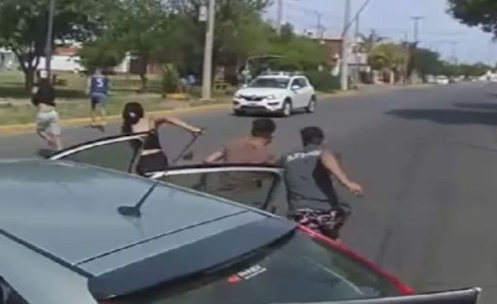 Tres detenidos y dos prófugos en un robo en barrio Marcelo T de Alvear | Córdoba