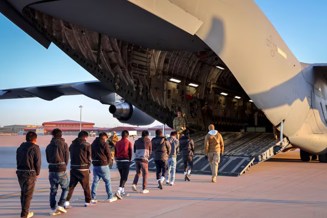 La Casa Blanca anunció que comenzaron las deportaciones masivas de inmigrantes ilegales | Internacionales