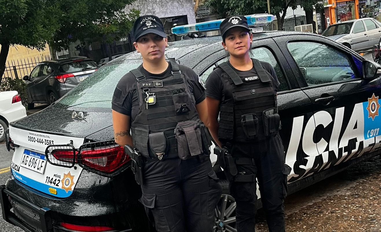 Policías le practicaron RCP a una beba intoxicada y le salvaron la vida | Actualidad