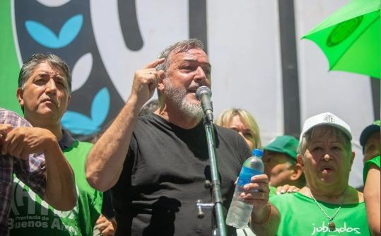 ATE le pidió al Gobierno Nacional un informe por la presunta "destrucción" de archivos históricos de la Armada | Política y economía