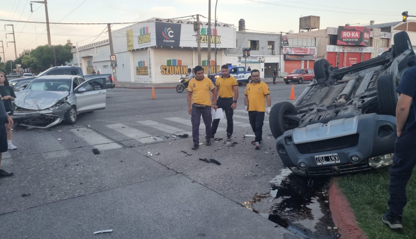 Alta Córdoba: fuerte choque en Av. Juan B. Justo | Córdoba