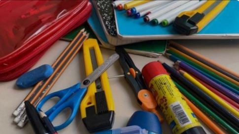 Afirman que la canasta escolar aumentó 10 veces menos que en 2024 | Política y economía