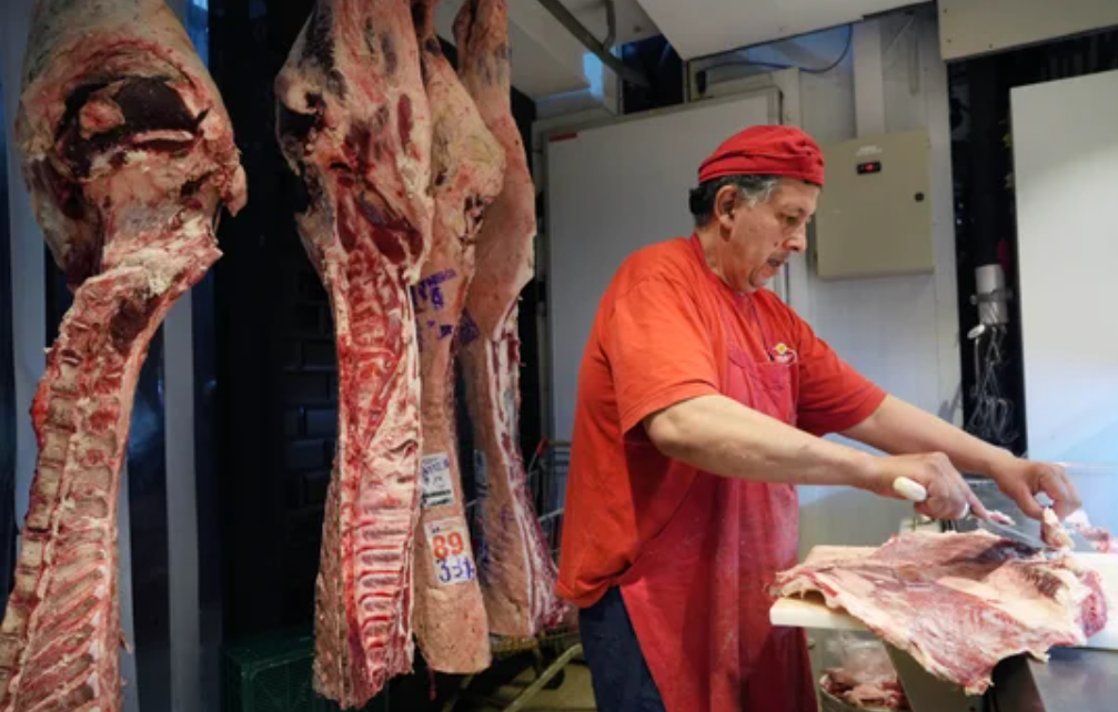 El precio de la carne sube, el consumo interno está en su piso y la exportación es récord | Política y economía