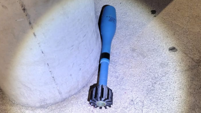 Un hombre encontró una granada en la vía pública y la entregó a la Policía | Córdoba