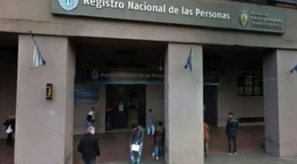 El Gobierno aumentó los precios de la renovación del DNI y el pasaporte | Política y economía
