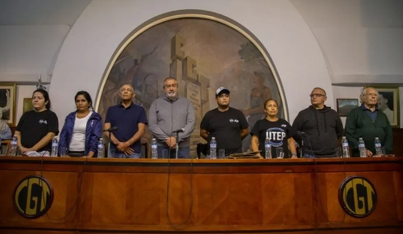 La CGT se reúne hoy para definir la fecha y modalidad del tercer paro general contra Milei | Política y economía