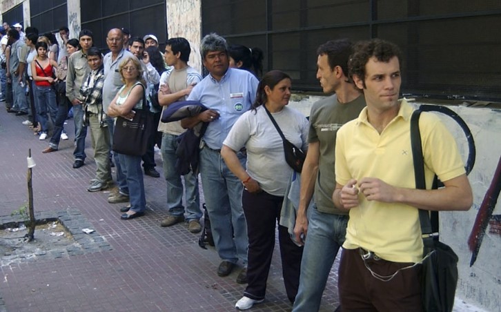 La desocupación alcanzó al 6,4% de la población en el último trimestre del 2024 | Política y economía