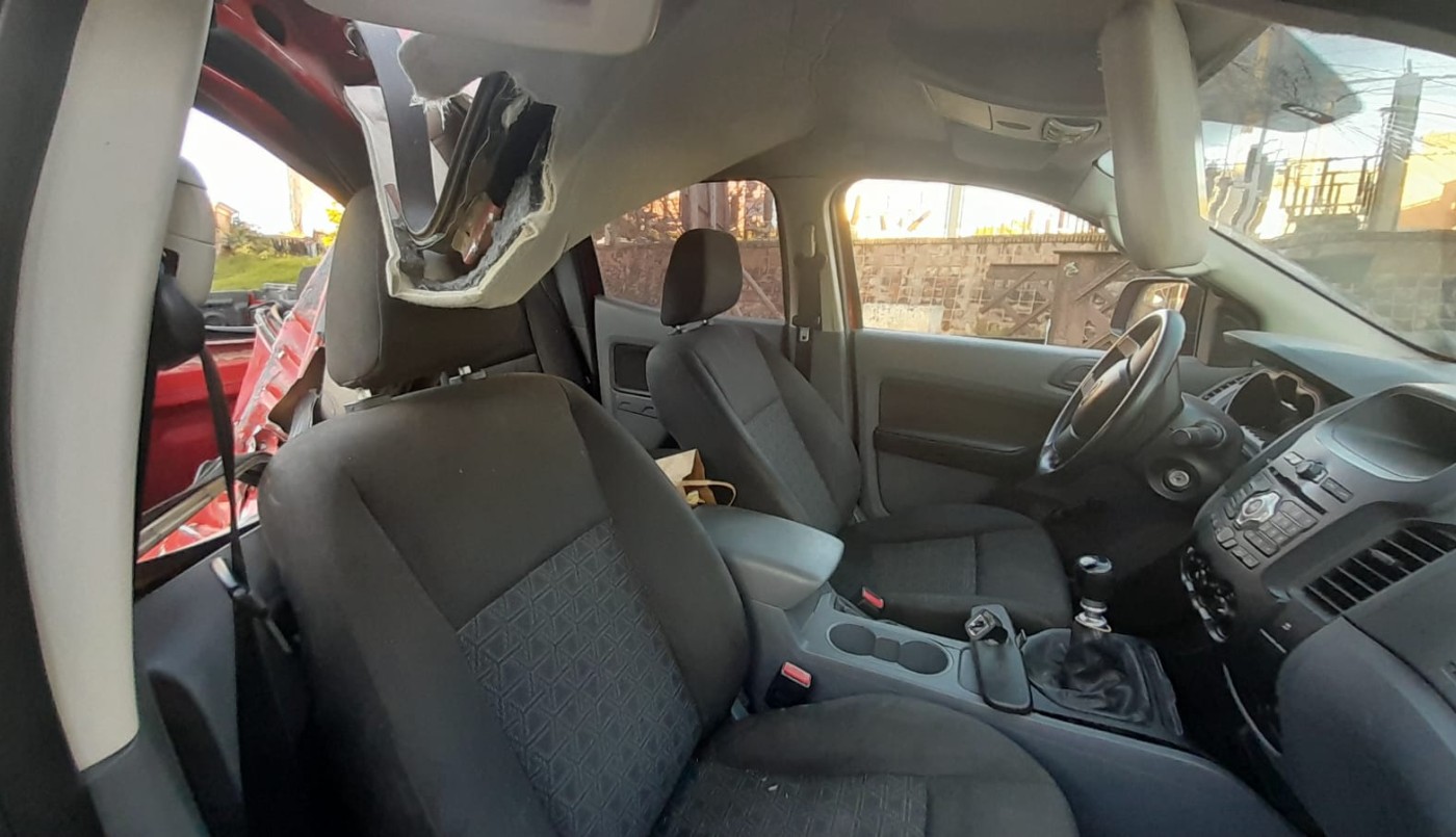 Una camioneta chocó contra un poste en el Centro | Córdoba