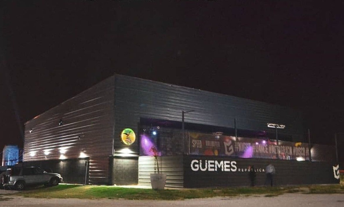 Una patota golpeó a un menor de 17 años a la salida de un boliche en Alta Gracia | Córdoba