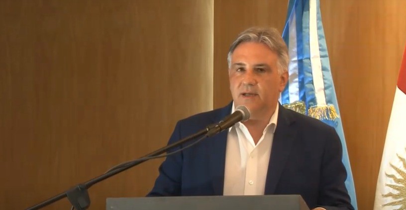 Martín Llaryora reconoce a policías atropellados en controles de seguridad | Córdoba