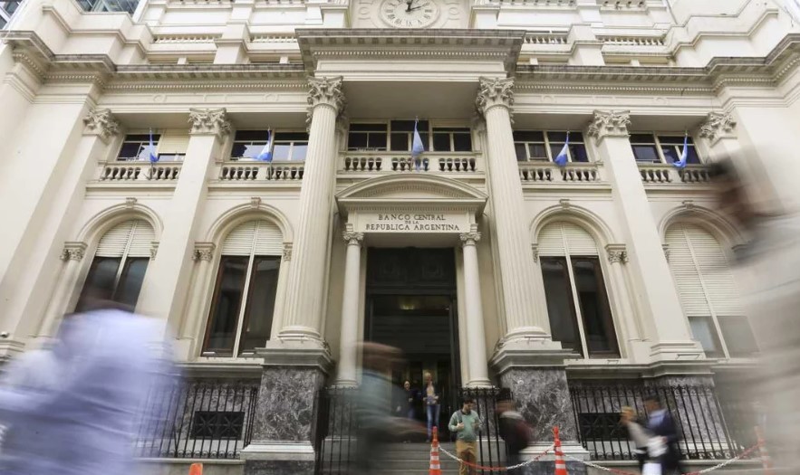 Llegó el primer desembolso del FMI y las reservas del BCRA superaron los US$ 36.000 millones | Política y economía