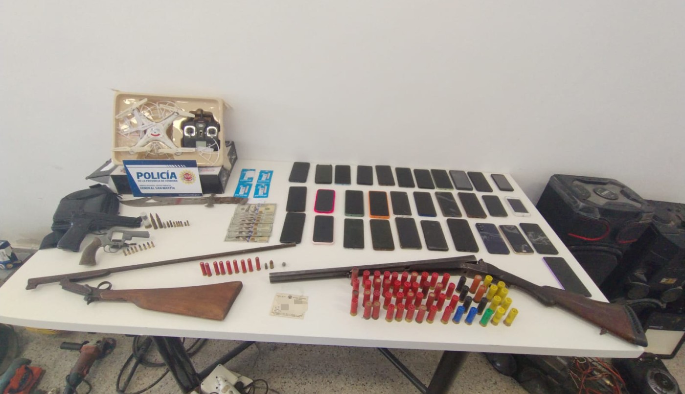 Importante operativo en Villa María: 13 detenidos, secuestro de armas, dinero y drogas | Córdoba