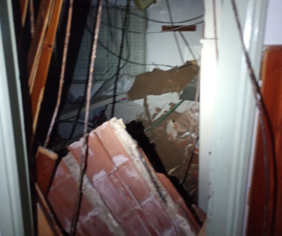 Mujer de 55 años muere tras colapsar el techo de su habitación | Córdoba