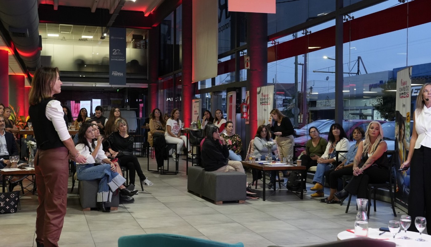 Familia Parra lanzó “Mujeres Rompiendo Barreras” | Contenido Patrocinado