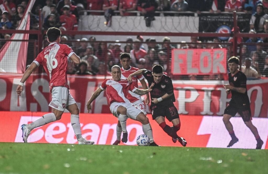 Fin del sueño glorioso: Instituto cayó 3 a 1 ante Argentinos Juniors por el Torneo Apertura | Deportes