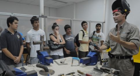 Las indemnizaciones por despido cotizarán en el mercado de capitales: "PICs de Cese Laboral" | Política y economía