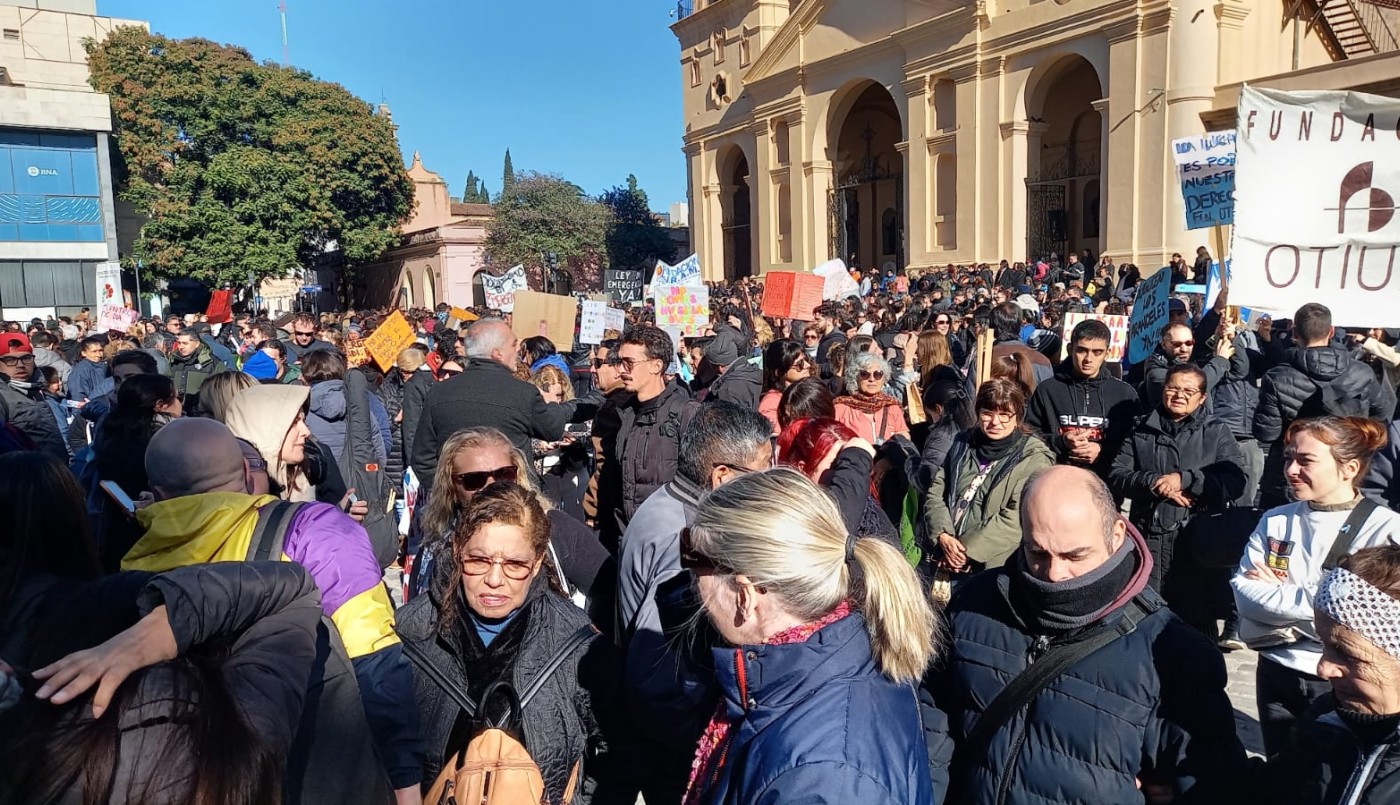 Masiva movilización en Córdoba en reclamo a la sanción de la Ley de Emergencia en Discapacidad | Córdoba