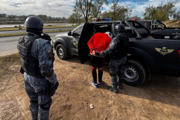 Desbarataron dos puntos de venta de drogas: un detenido | Córdoba