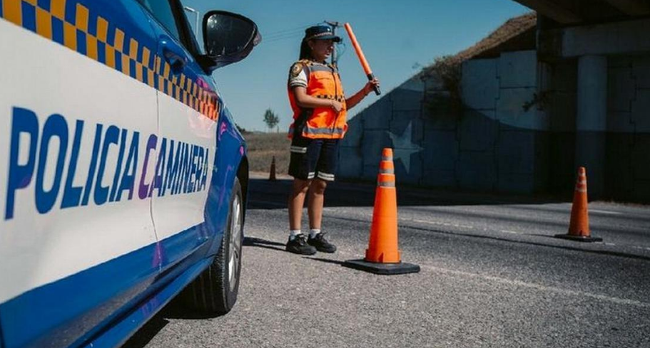 La Provincia destinará 192 millones de pesos para la compra de zapatillas para la Policía Caminera | Córdoba
