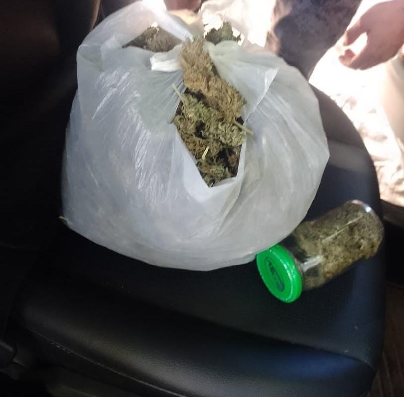 Llevaban más de medio kilo de marihuana en el auto: fueron detenidos | Córdoba
