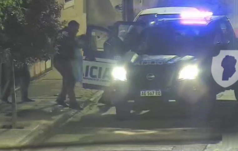 Policías de Córdoba salvan la vida a un bebé de dos meses que se ahogaba | Córdoba