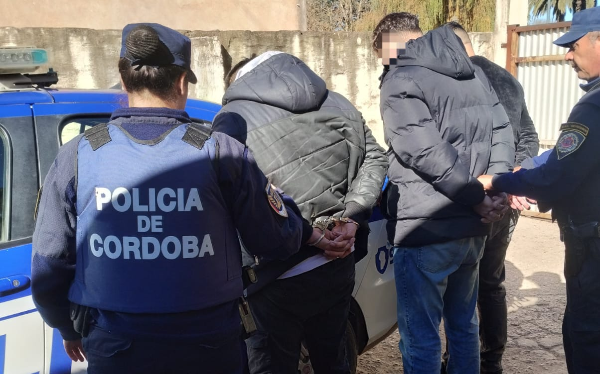 Detuvieron a tres hombres por presunta vinculación con hechos delictivos en Oliva | Córdoba