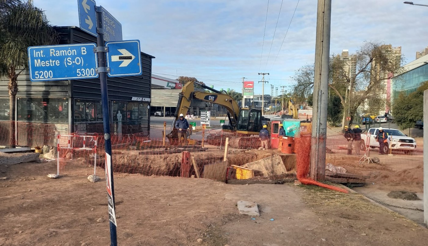 Un guardia de seguridad cayó a un pozo con agua helada en Córdoba: debió ser internado por hipotermia | Córdoba