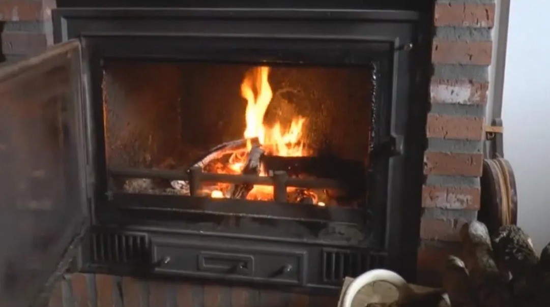 Tres adolescentes intoxicados por usar una estufa a leña en mal estado | Córdoba