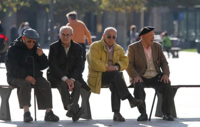 ANSES confirmó el bono sin actualizar de $70.000 para jubilados en julio | Política y economía