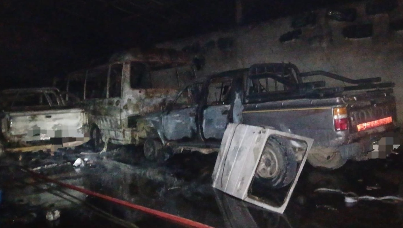 Un incendio destruyó siete vehículos de un galpón municipal en La Cumbrecita | Córdoba