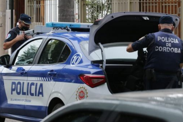Detienen a un suboficial de la Policía de Córdoba por una causa judicial | Córdoba
