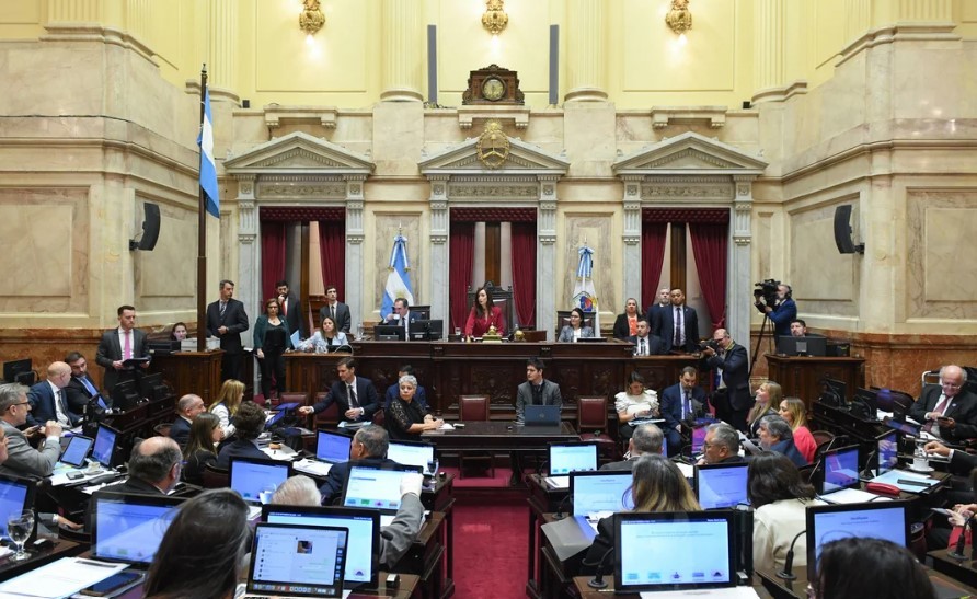 Senado: la oposición logró quórum para tratar proyectos que incomodan al Gobierno | Principal