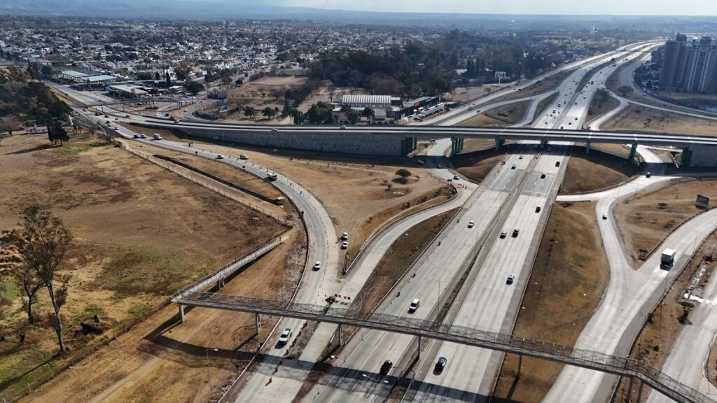 Modifican el acceso al anillo externo en El Tropezón por obras de Aguas Cordobesas | Córdoba