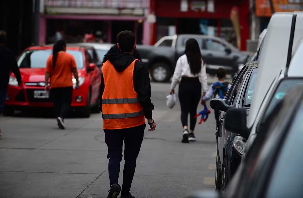 Un naranjita quedó detenido por golpear a un automovilista en el Centro | Córdoba