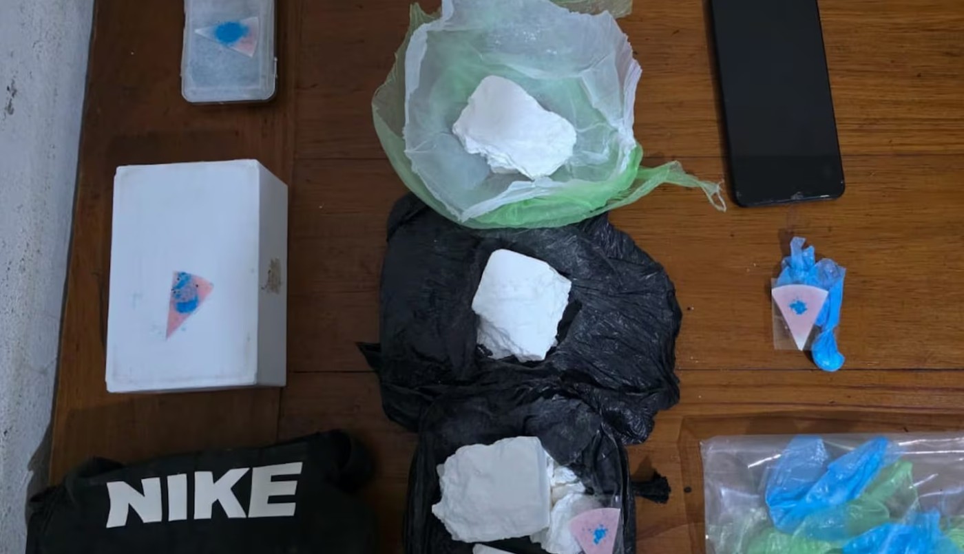 La Policía detuvo a cuatro personas por almacenar y distribuir droga desde Villa Revol a toda Córdoba | Córdoba