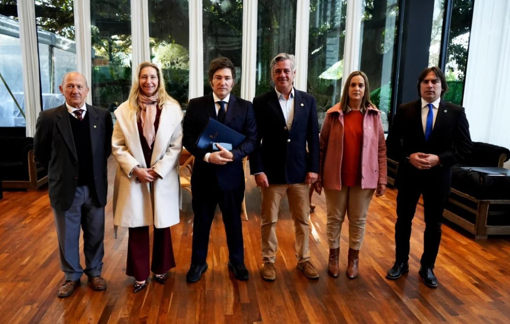 Milei le ratificó al campo que no hay baja de retenciones | Política y economía