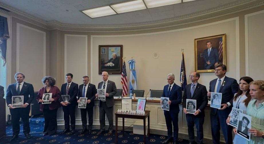 El Congreso de EE.UU. homenajeó a las víctimas de la AMIA y reclamó justicia | Política y economía