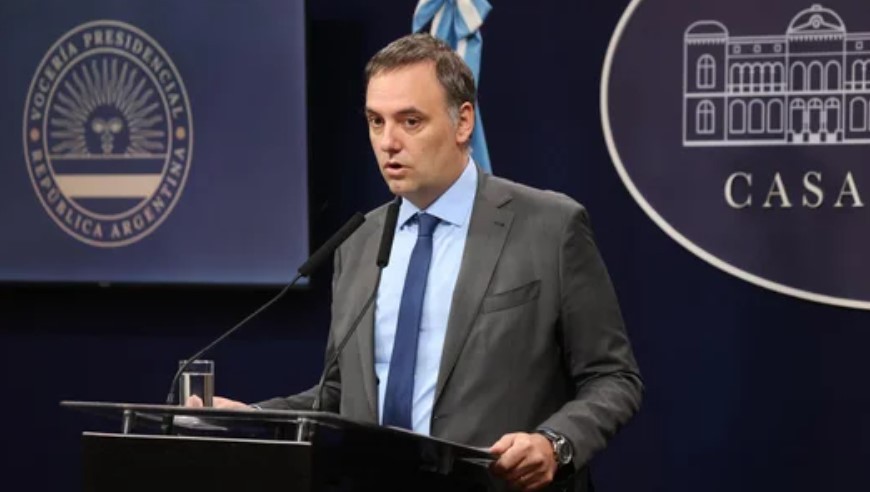 Adorni explicó cómo serán evaluados los médicos que vuelvan a rendir el examen de residencias | Política y economía