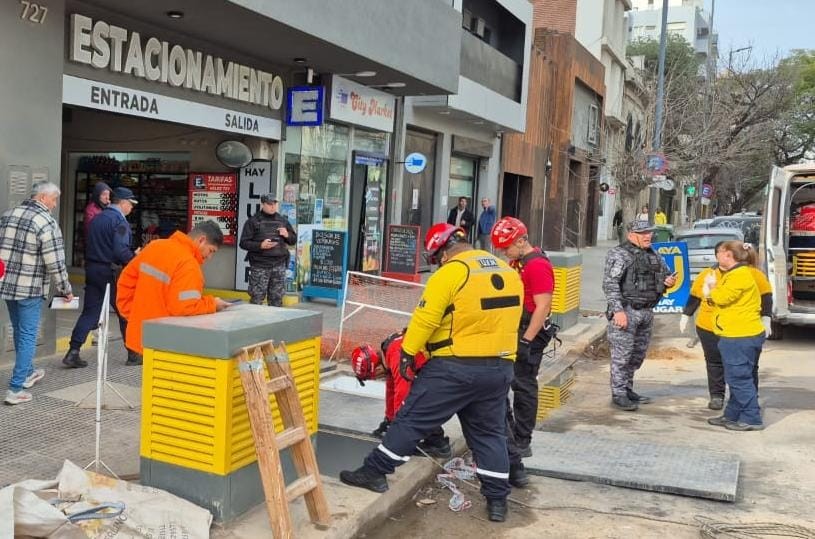 Incendio en el interior de una cochera | Córdoba