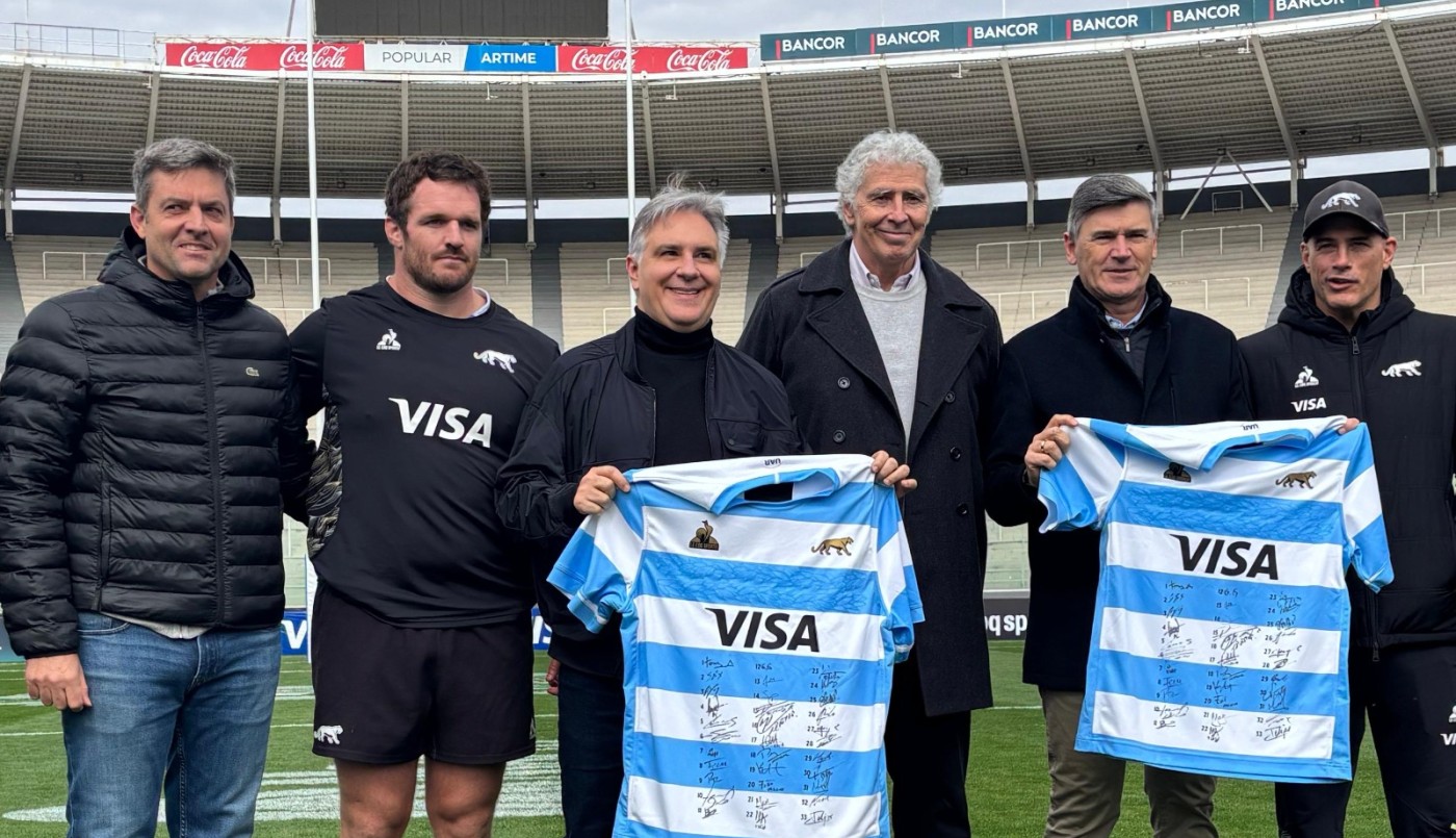Llaryora visitó a Los Pumas antes del histórico partido ante los All Blacks | Córdoba