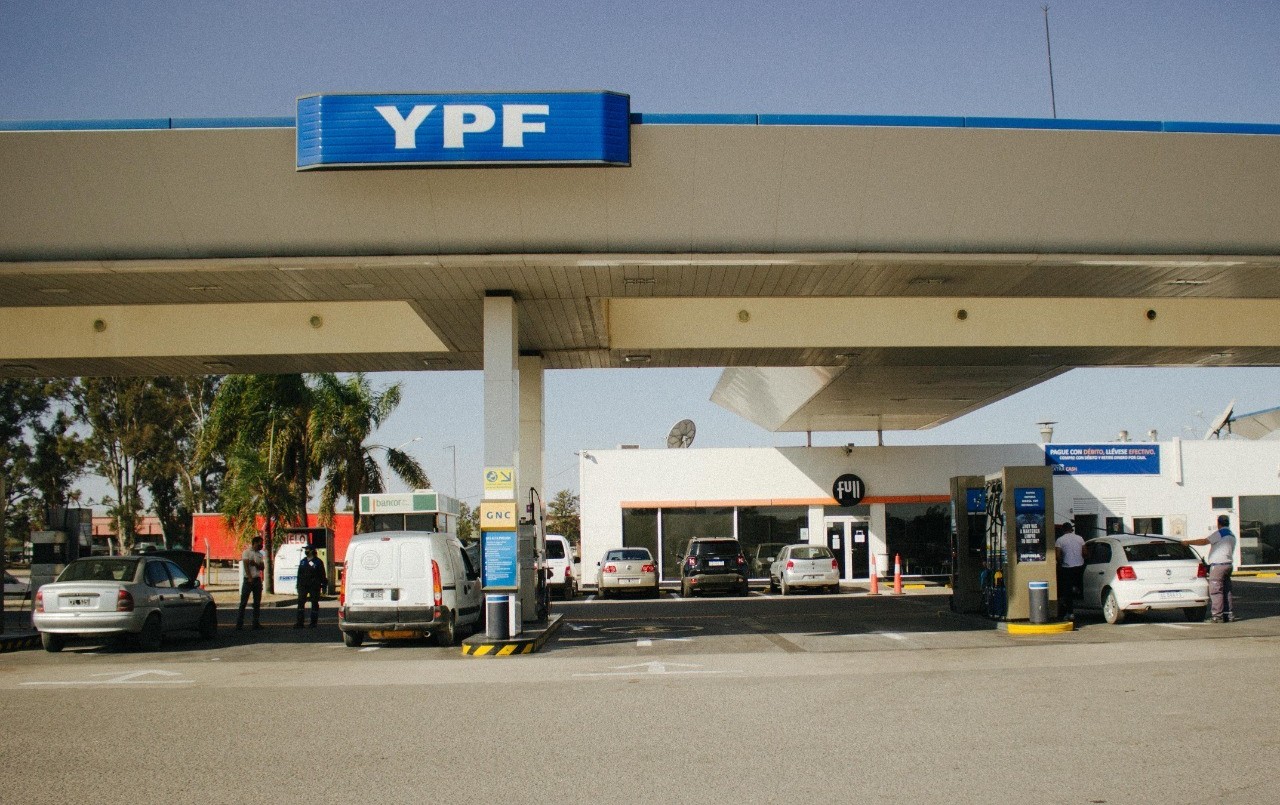 YPF aplicó otro ajuste en Córdoba y la nafta ya supera los $1.460 en algunas zonas | Córdoba