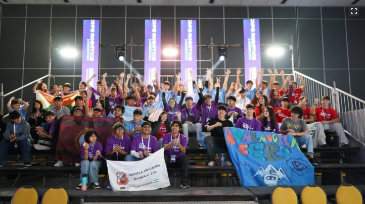 Dos equipos cordobeses alcanzan el podio en la final de la Copa Robótica Argentina 2025 en Neuquén | Córdoba